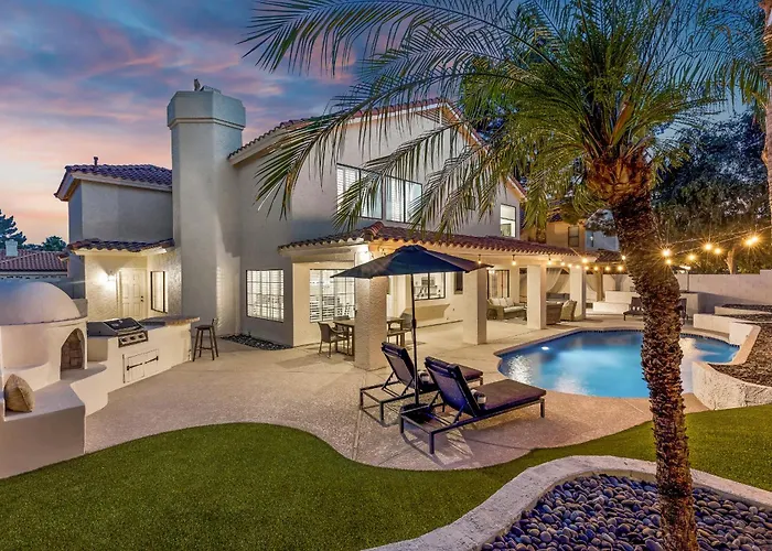 Holiday home Desert Sol L Heated Pool L Hot Tub L Putting