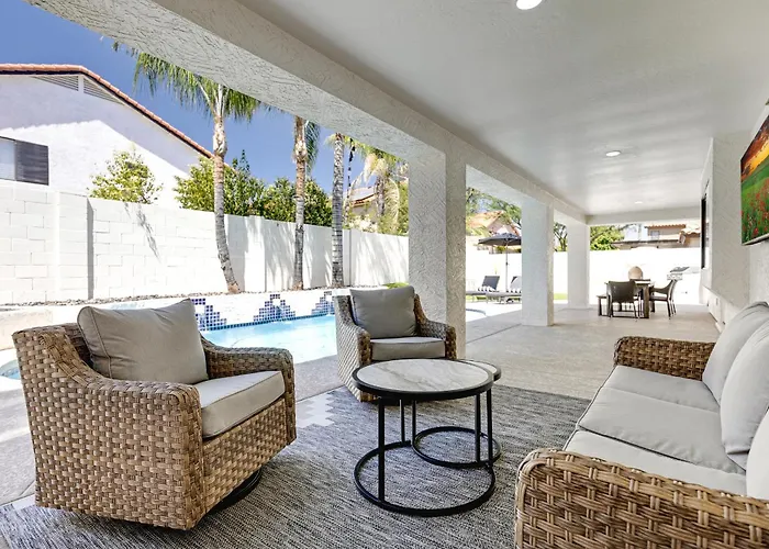 Desert Sol L Heated Pool L Hot Tub L Putting Holiday home Phoenix