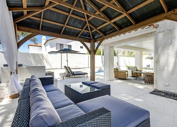 Desert Sol L Heated Pool L Hot Tub L Putting Holiday home Phoenix
